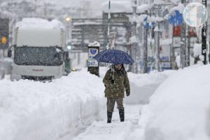 20 People Died Under Snow Fall in Japan